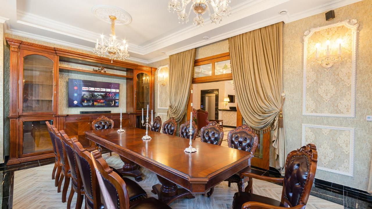 Gregory Boutique Hotel Chişinau Exteriör bild The boardroom of the National Bank of Ukraine